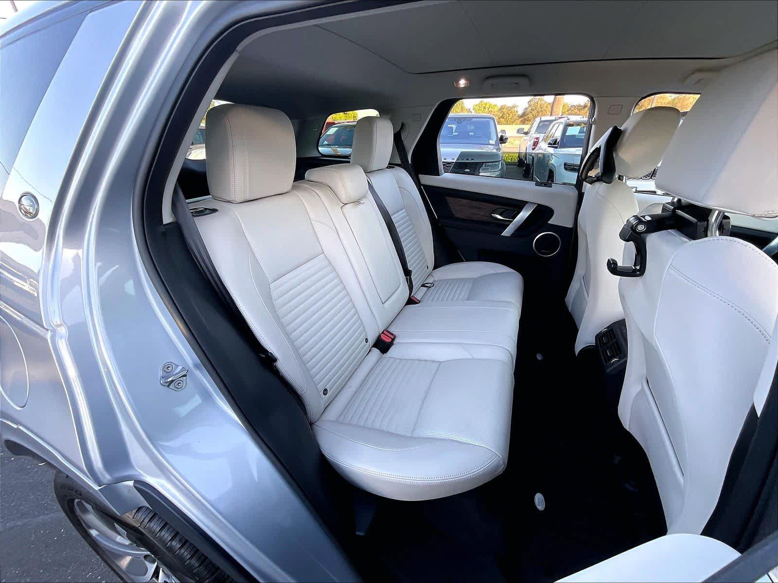 Used 2025 Land Rover Discovery Sport S AWD/4WD image 31