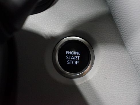 Certified 2025 Toyota Corolla SE FWD image 23