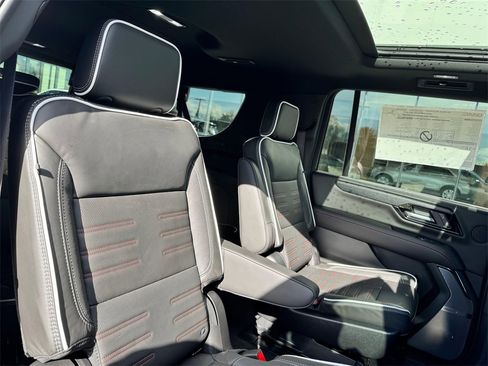 New 2026 GMC Yukon XL AT4 Ultimate image 13