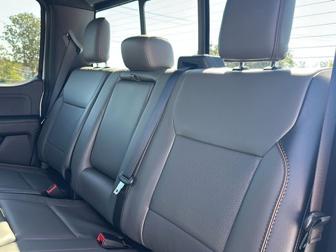 Used 2025 Ford F150 Lariat w/ Equipment Group 501A Mid image 19