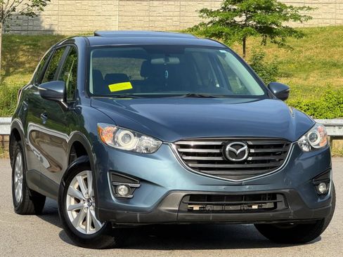 Used 2016 MAZDA CX-5 Touring w/ Bose/Moonroof Package AWD/4WD image 2