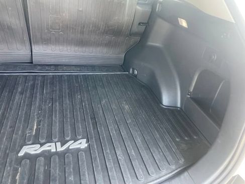 Used 2024 Toyota RAV4 XLE w/ Weather Package AWD/4WD image 19