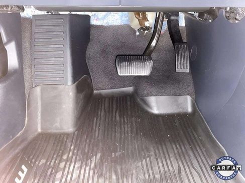 Used 2023 Ford Mustang Mach-E Select image 32