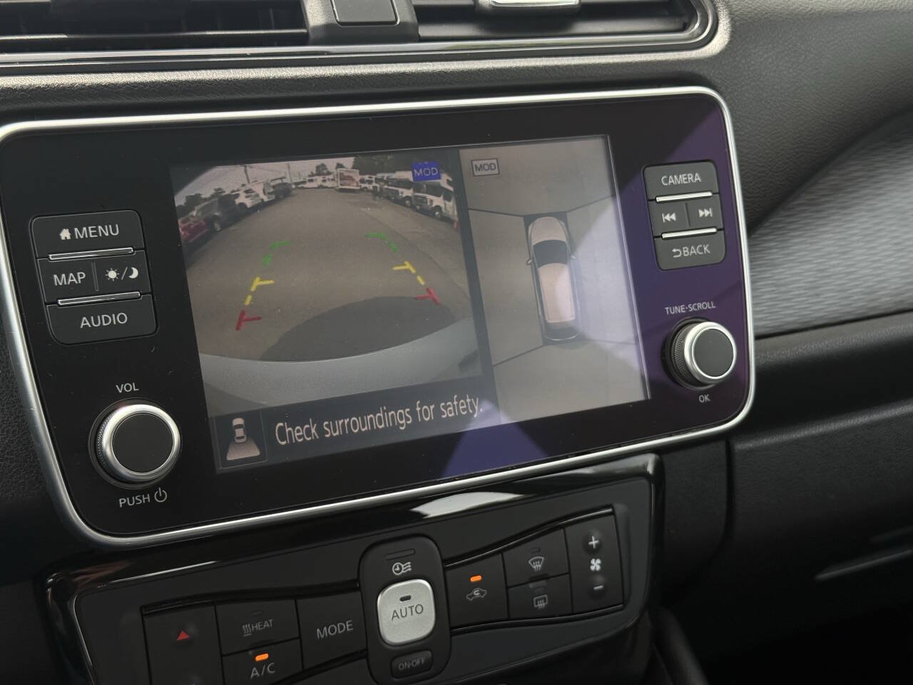 Used 2025 Nissan Leaf SV Plus FWD image 17