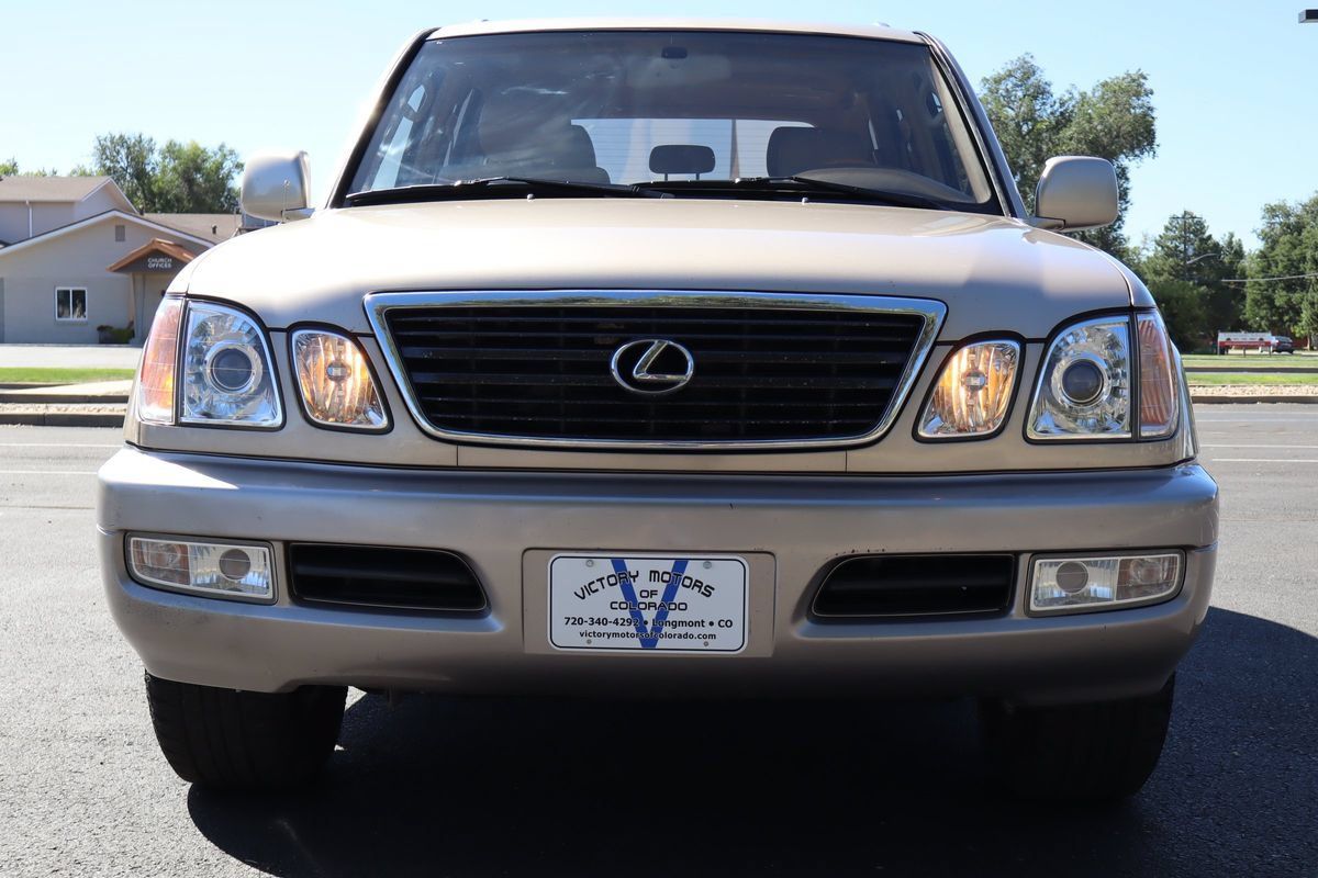 Used 2001 Lexus LX 470 4WD image 14