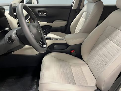 New 2026 Honda HR-V LX image 11