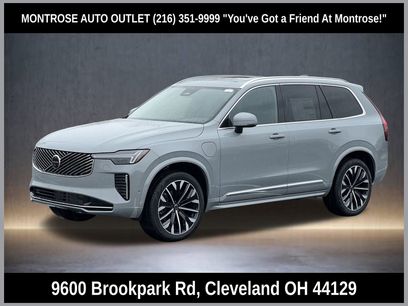 New 2026 Volvo XC90 T8 Plus w/ Protection Package Premier