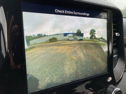 Used 2024 RAM 5500 4x4 Crew Cab image 33