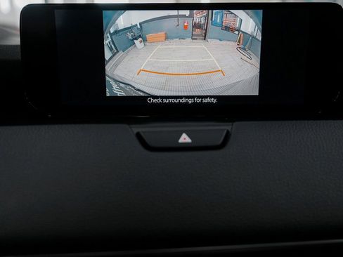 Used 2024 MAZDA CX-90 Plug-In Hybrid w/ Preferred image 18