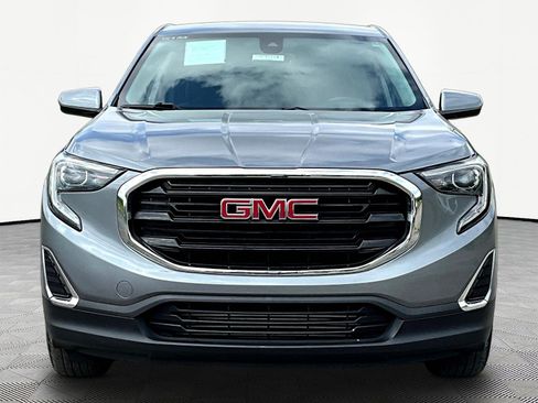 Used 2020 GMC Terrain SLE FWD image 2