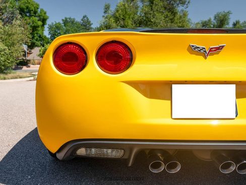 Used 2007 Chevrolet Corvette Coupe w/ Preferred Equipment Group RWD image 76