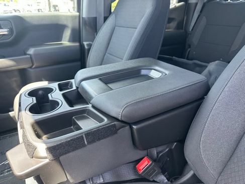 Certified 2024 Chevrolet Silverado 1500 Custom AWD/4WD image 21