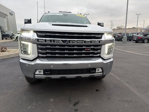 Used 2023 Chevrolet Silverado 2500 LTZ image 3