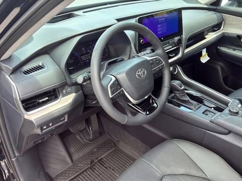 Used 2026 Toyota Grand Highlander AWD image 18