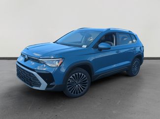 New 2025 Volkswagen Taos SE video 1