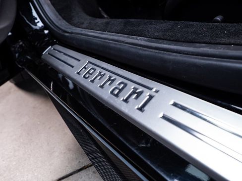 Used 2016 Ferrari 488 GTB RWD image 39