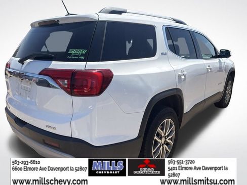 Used 2017 GMC Acadia SLE AWD/4WD image 3