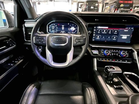 Used 2024 GMC Sierra 1500 Denali w/ Denali Reserve Package AWD/4WD image 17