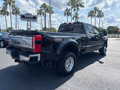 Used 2025 Ford F350 XL w/ FX4 Off-Road Package AWD/4WD image 5