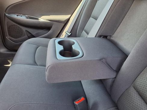 Used 2023 Chevrolet Malibu LT image 29