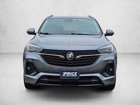 Used 2020 Buick Encore GX Essence w/ Advanced Technology Package FWD image 2