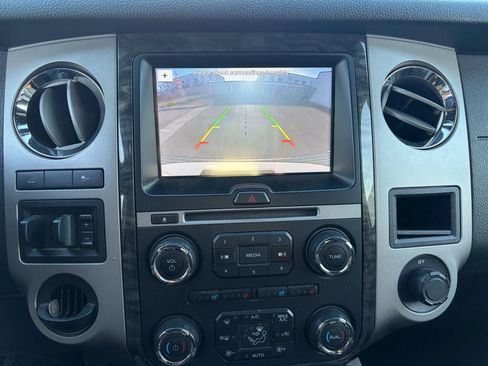 Used 2017 Ford Expedition EL Limited image 18