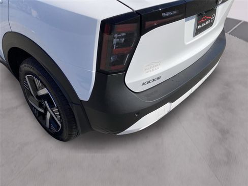New 2026 Nissan Kicks SV w/ SV Premium Package image 11