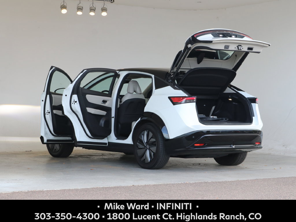Used 2024 Nissan Ariya AWD image 4