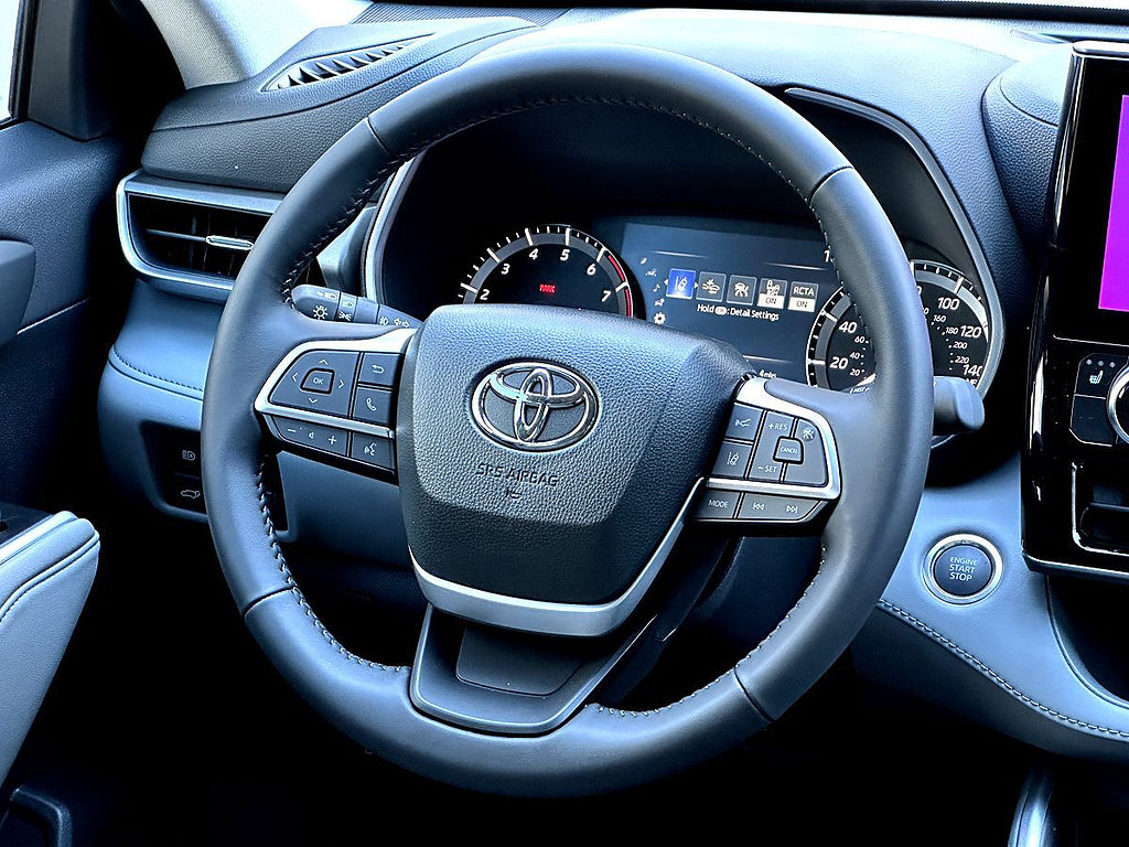 New 2026 Toyota Highlander XLE AWD/4WD image 23
