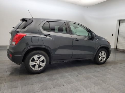 Used 2020 Chevrolet Trax LS w/ Tint and Cruise Package image 10