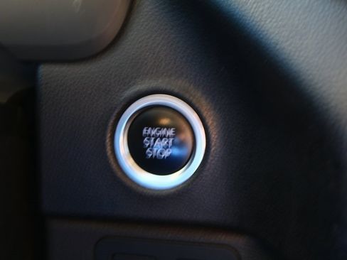 Used 2022 Toyota Tundra SR5 w/ SR5 Convenience Package image 22