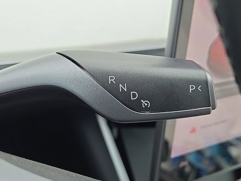 Used 2018 Tesla Model 3 Long Range image 28