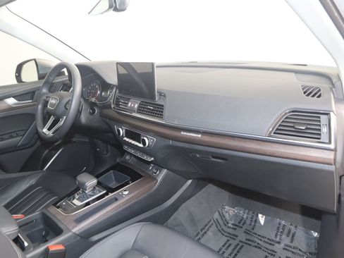 Used 2022 Audi Q5 2.0T Premium AWD/4WD image 37