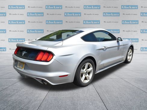 Used 2015 Ford Mustang Coupe RWD image 12