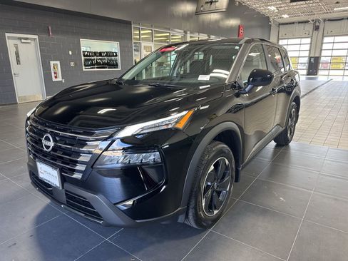 Certified 2026 Nissan Rogue SV w/ Cold Weather Package AWD/4WD image 11