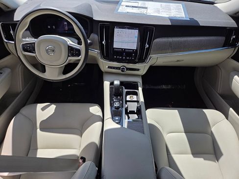 Used 2023 Volvo S90 B6 Plus AWD/4WD image 17