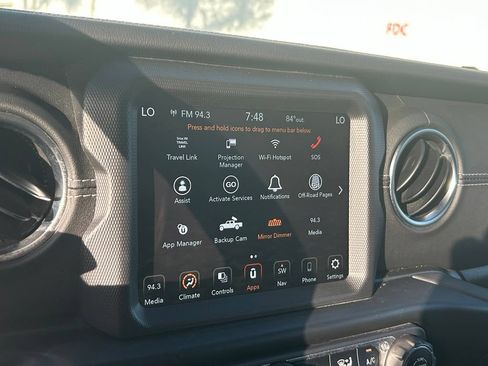 Used 2022 Jeep Gladiator Overland w/ Popular Equipment Package AWD/4WD image 14
