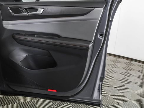 Used 2024 Volkswagen Atlas Peak Edition SE image 51