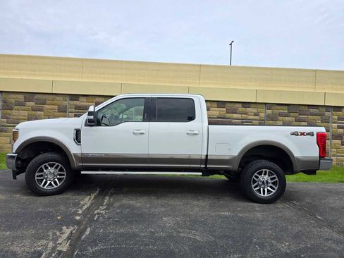 Used 2019 Ford F250 Lariat w/ Lariat Value Package image 8