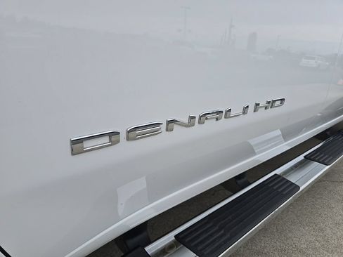 Used 2025 GMC Sierra 3500 Denali AWD/4WD image 37