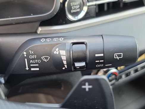 Used 2024 Mitsubishi Outlander SE Black Edition FWD image 22