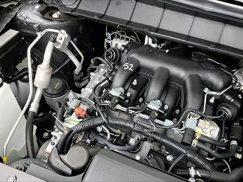 New 2026 Nissan Pathfinder SL FWD image 17