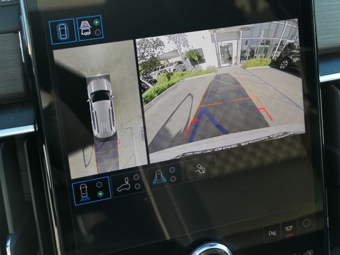 New 2026 GMC Acadia Denali w/ Super Cruise Package FWD image 21