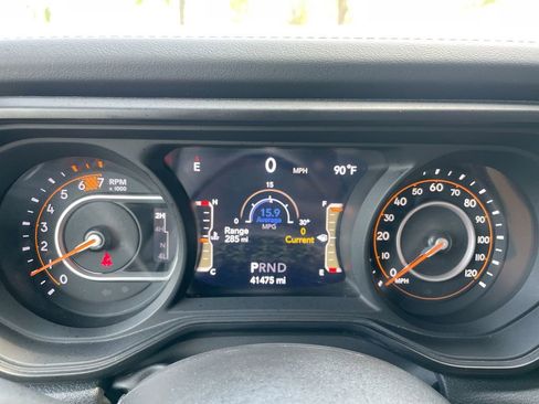 Used 2024 Jeep Wrangler Unlimited Rubicon w/ Convenience Group image 65