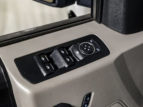 Used 2017 Ford F150 XL w/ Equipment Group 101A Mid RWD image 30