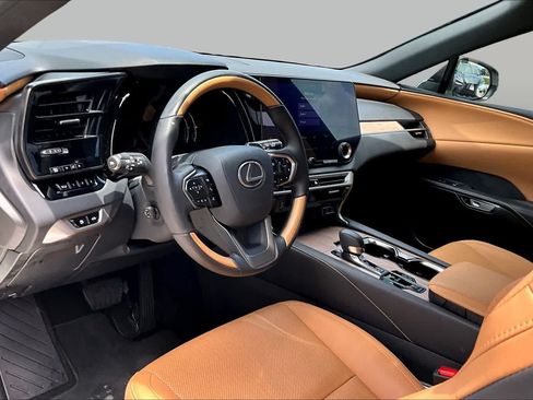Used 2024 Lexus RX 350 Premium w/ Accessory Package (Z1) FWD image 18