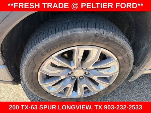Used 2023 GMC Sierra 1500 Denali w/ Denali Reserve Package AWD/4WD image 4