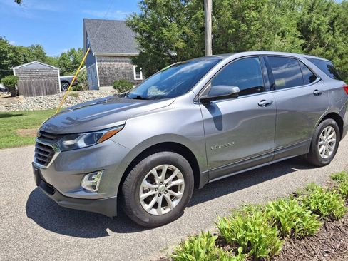 Used 2018 Chevrolet Equinox LT AWD/4WD image 1