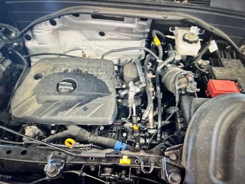 Used 2025 Chevrolet TrailBlazer LT AWD/4WD image 8