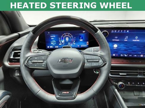 Certified 2024 Chevrolet Traverse RS w/ LPO, Floor Liner Package image 9